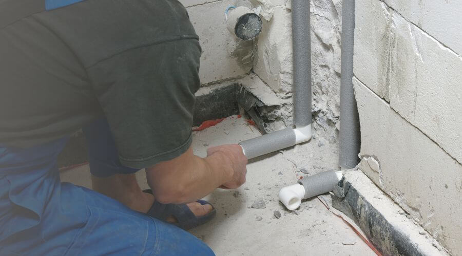 Professional expert plumbing services in West Farmington, OH